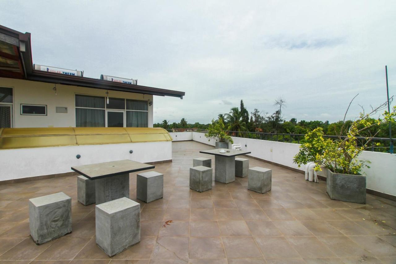 Oyo 314 Neo Holiday Home Katunayake Exterior photo