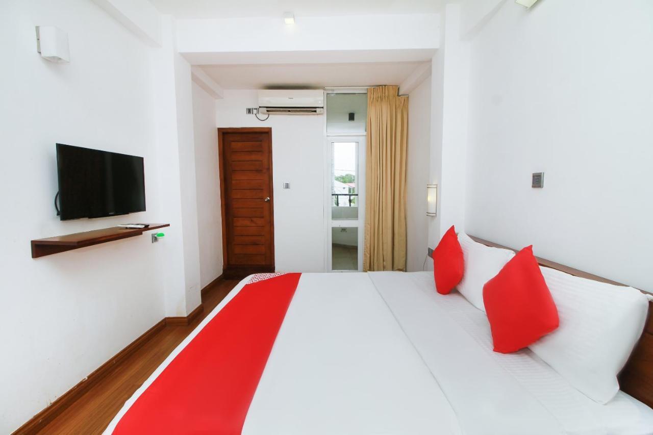 Oyo 314 Neo Holiday Home Katunayake Exterior photo