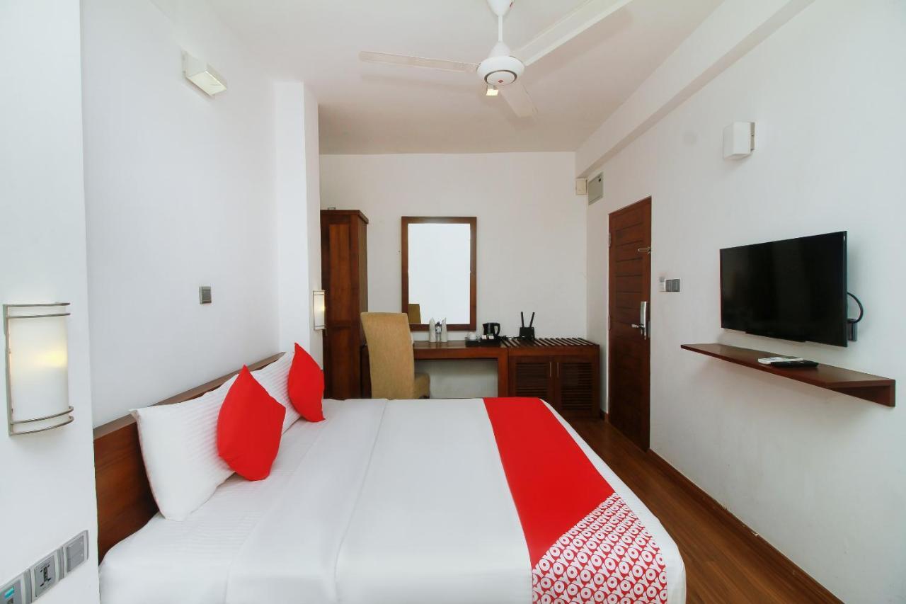 Oyo 314 Neo Holiday Home Katunayake Exterior photo