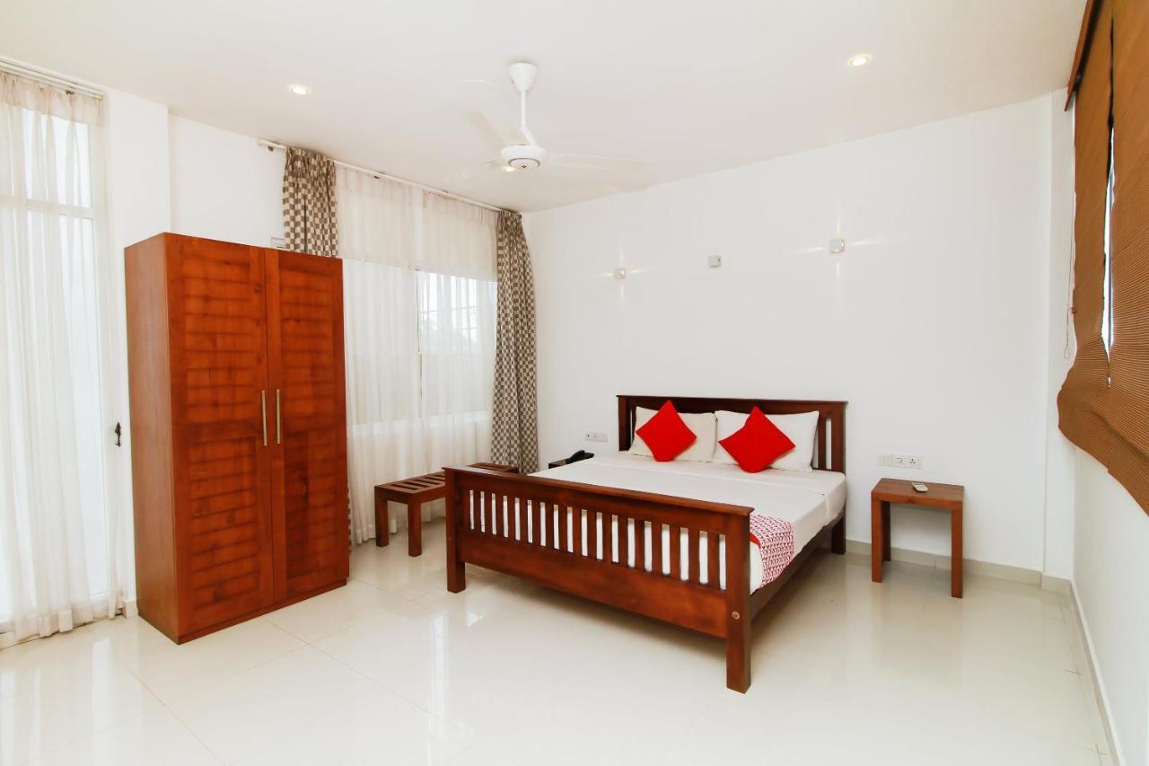 Oyo 314 Neo Holiday Home Katunayake Exterior photo